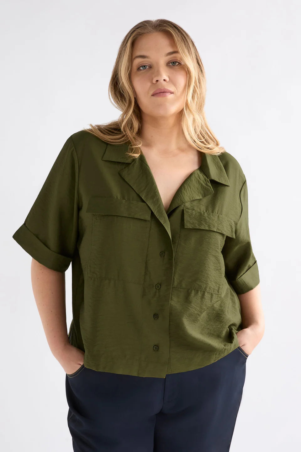 Elk Eine Shirt - Bright Olive