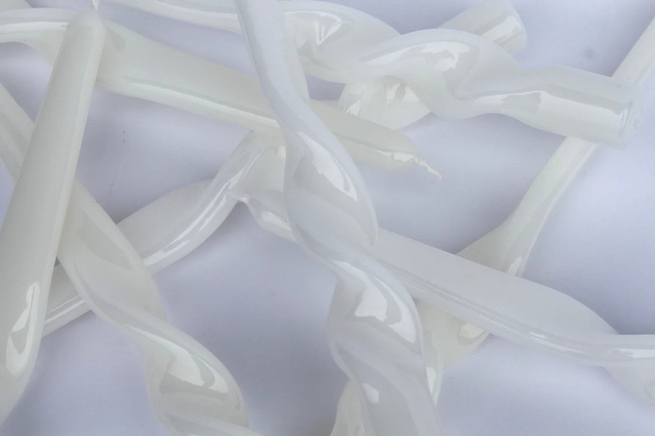 MÆGEN Twist Taper Candles Pack 3 - Ice White