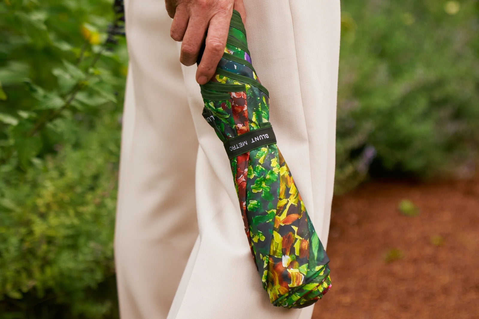 Blunt Metro Umbrella x Karl Maughan