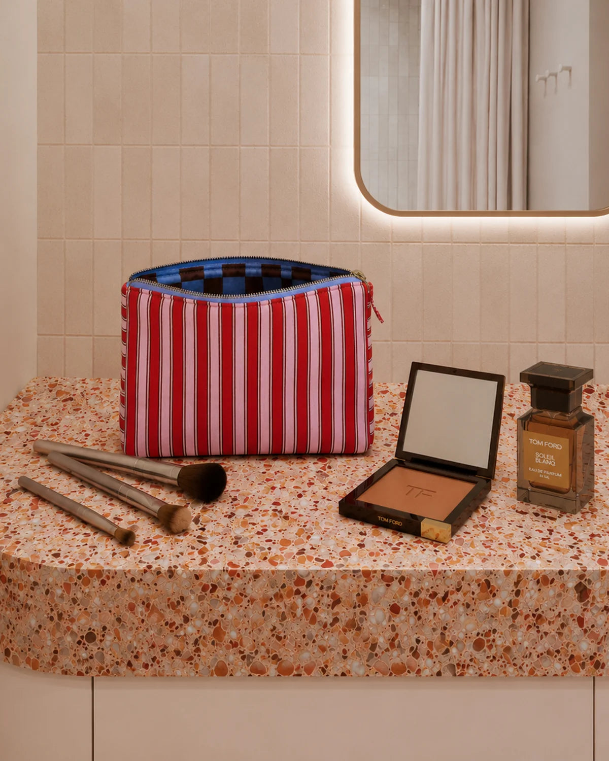 Loco Living Body Bag - Cherry