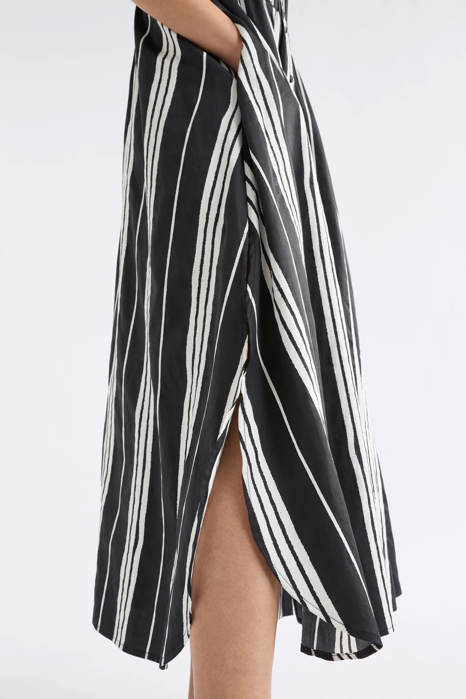 Elk Reza Shirt Dress - Fez Print Black