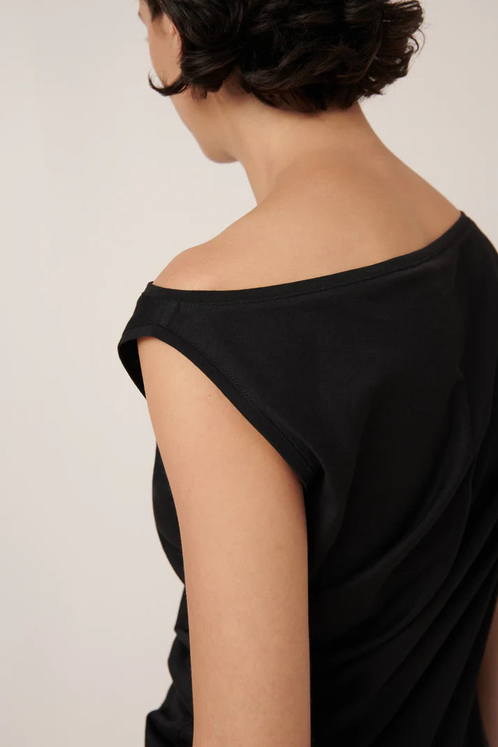Kowtow Asymmetric Top - Black
