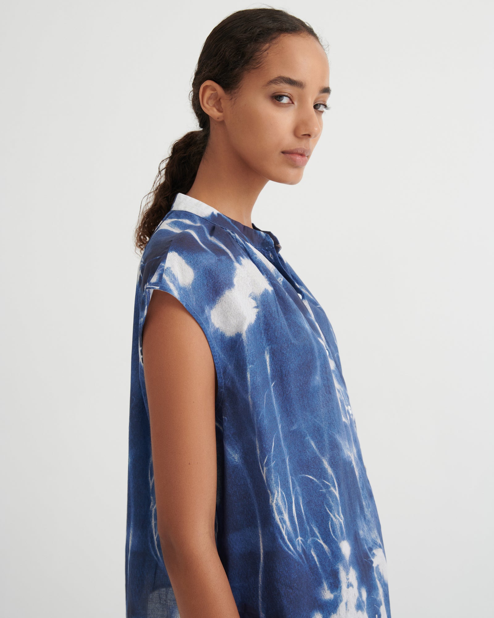 Kowtow Equinox Top - Cyanotype Floral