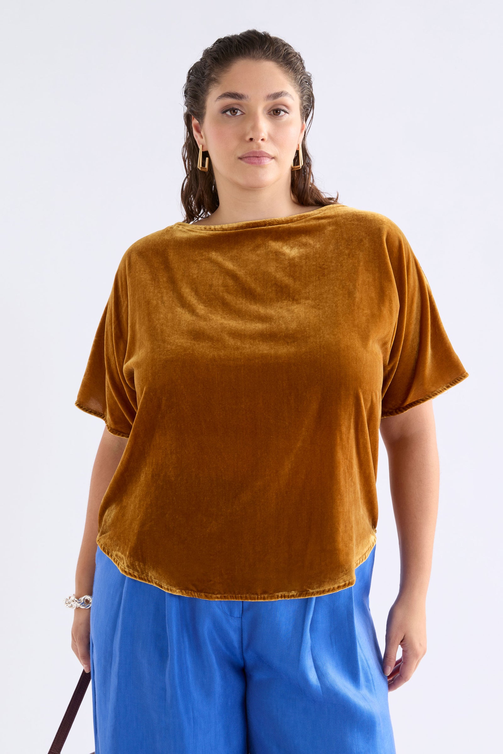 Elk Velvet Soft Top - Golden