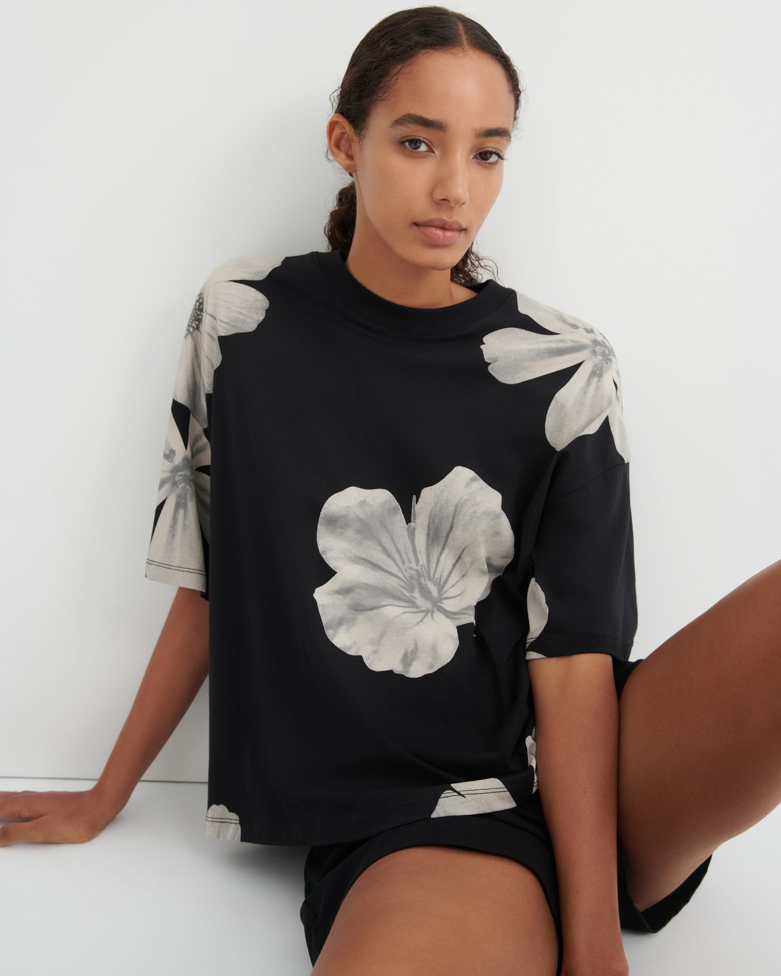 Kowtow Oversized Boxy Tee - Monochrome Floral