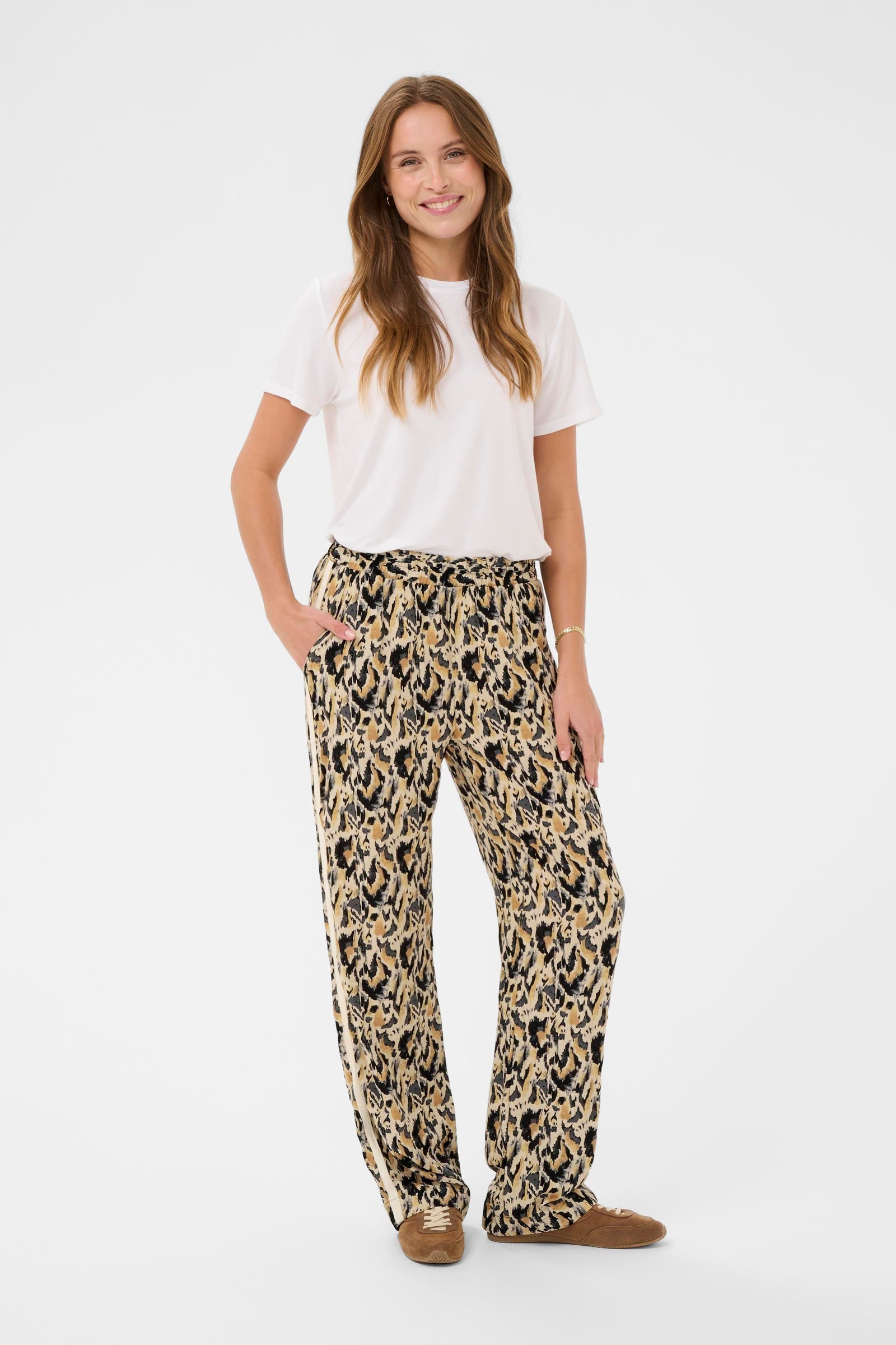 Saint Tropez Osina Pants - Tannin Blurry Animal