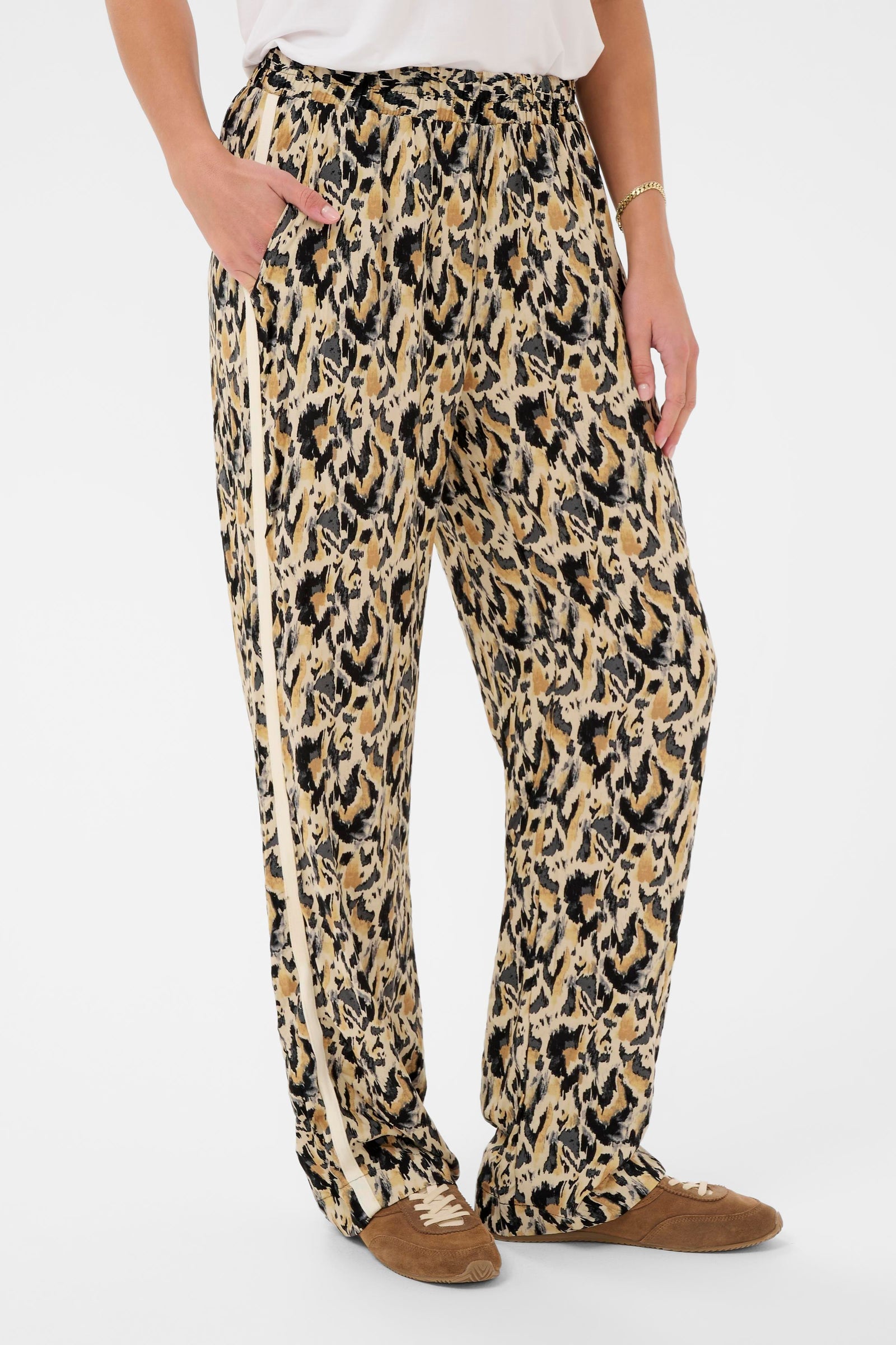 Saint Tropez Osina Pants - Tannin Blurry Animal