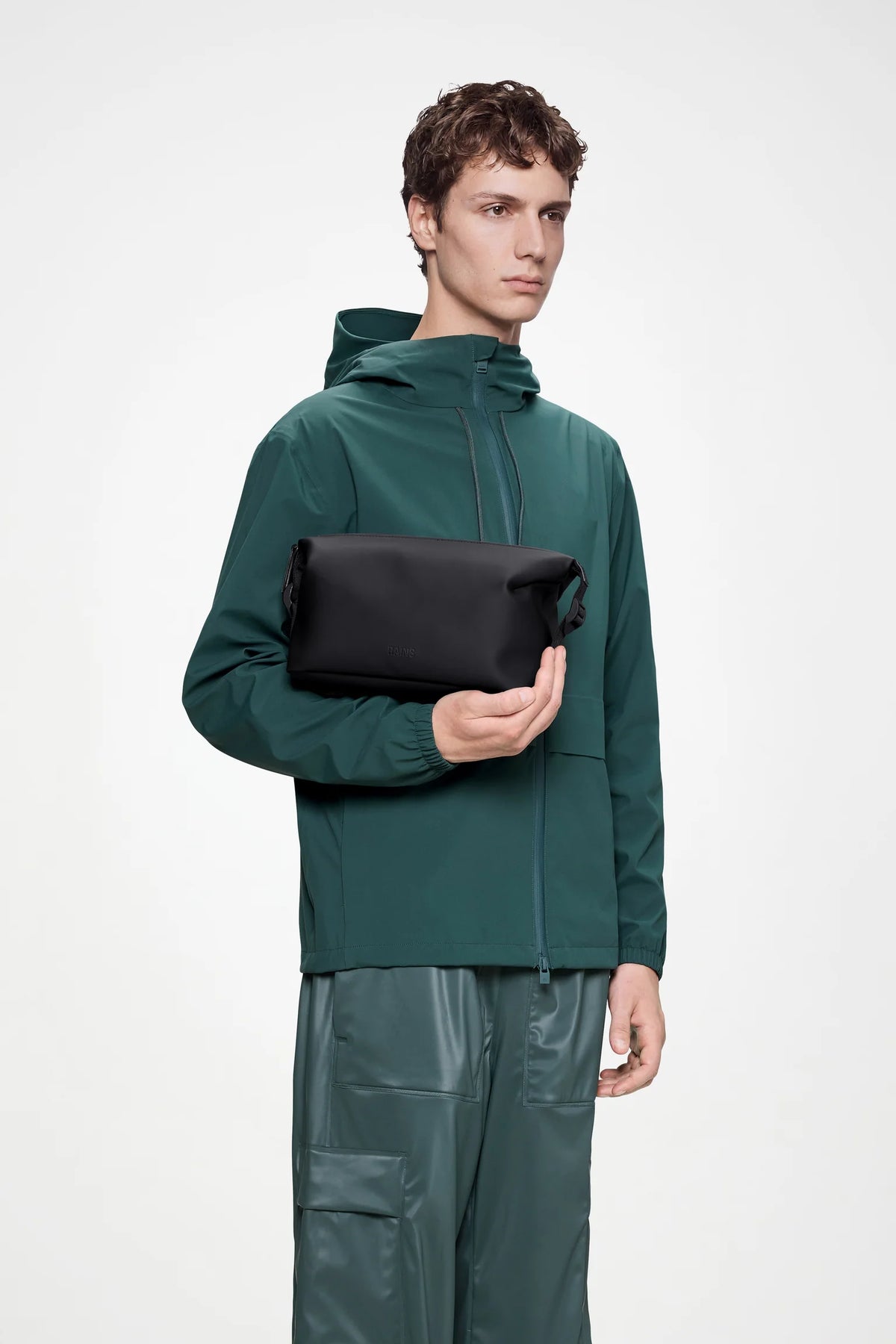 Rains Hilo Wash Bag - Black