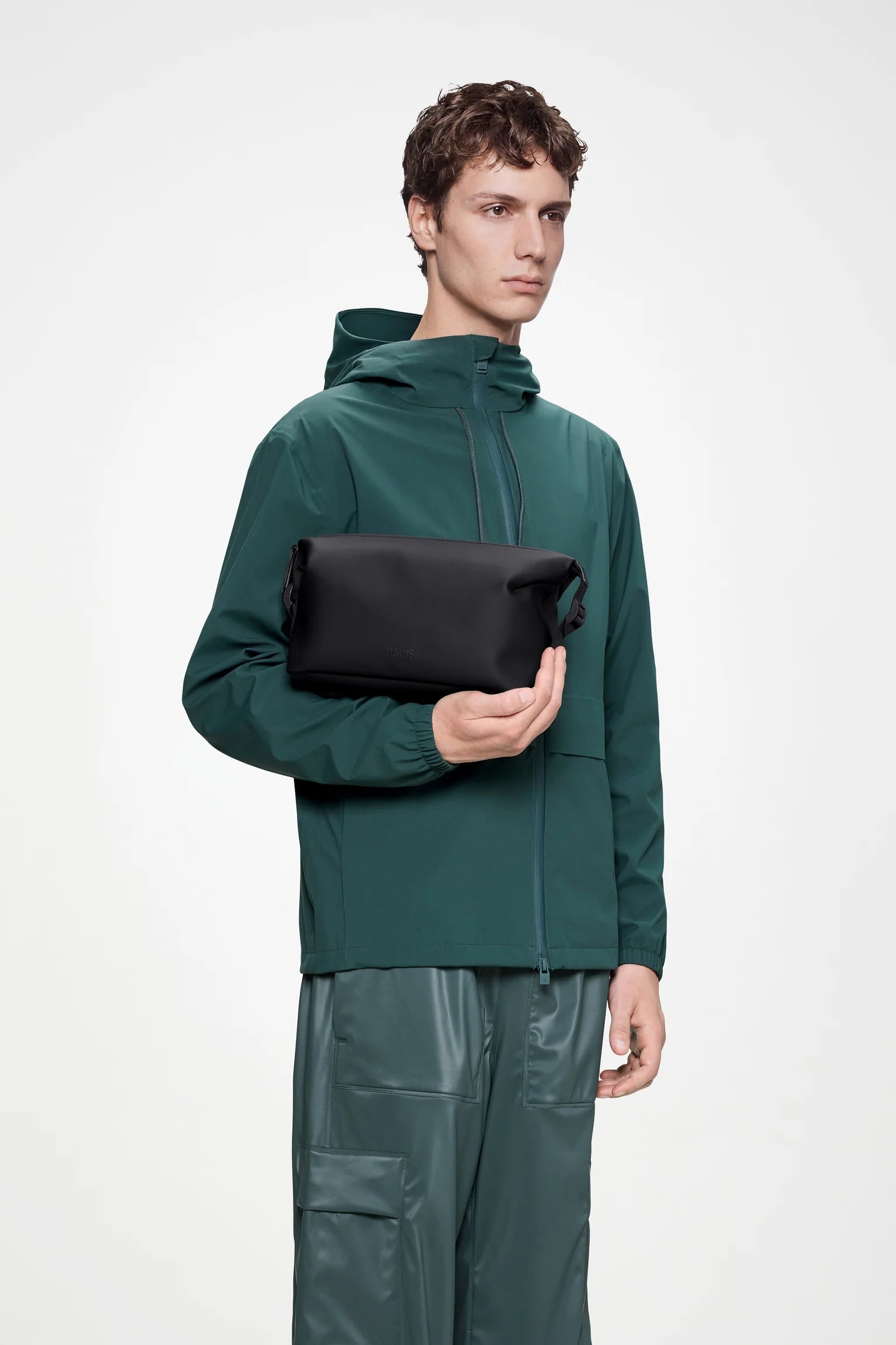 Rains Hilo Wash Bag - Black