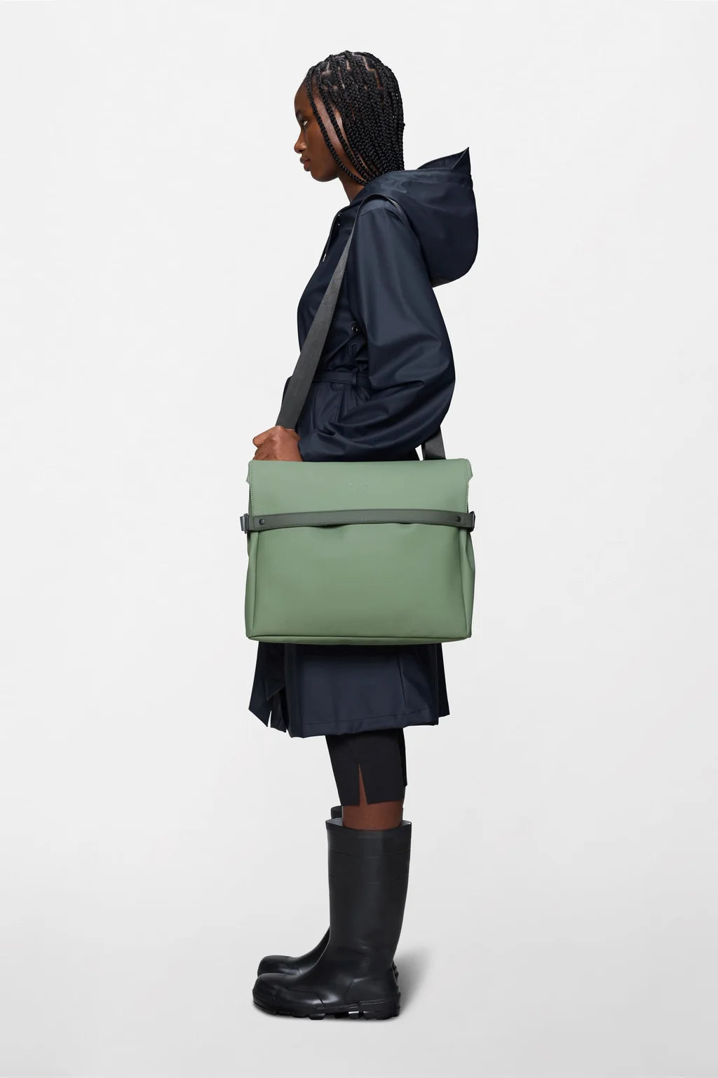 Rains OTG Messenger Bag - Well
