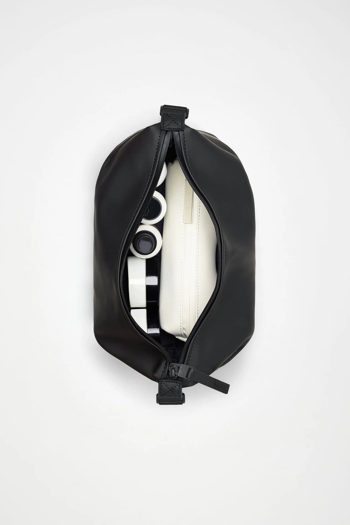 Rains Hilo Wash Bag - Black