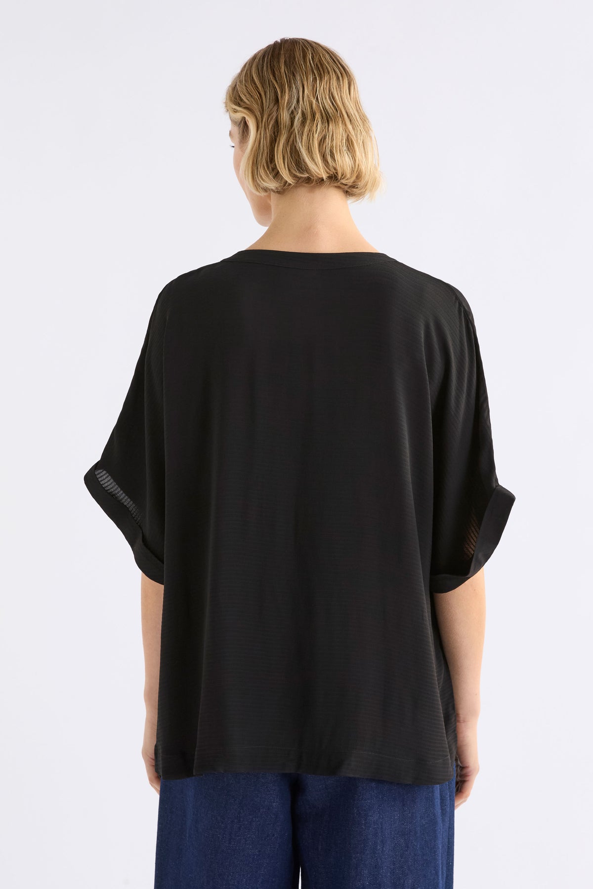 Elk Omia Top - Black