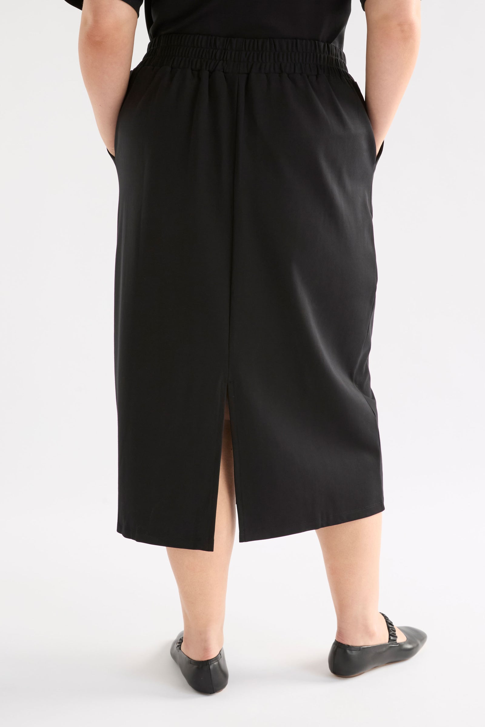 Elk Mana Skirt - Black