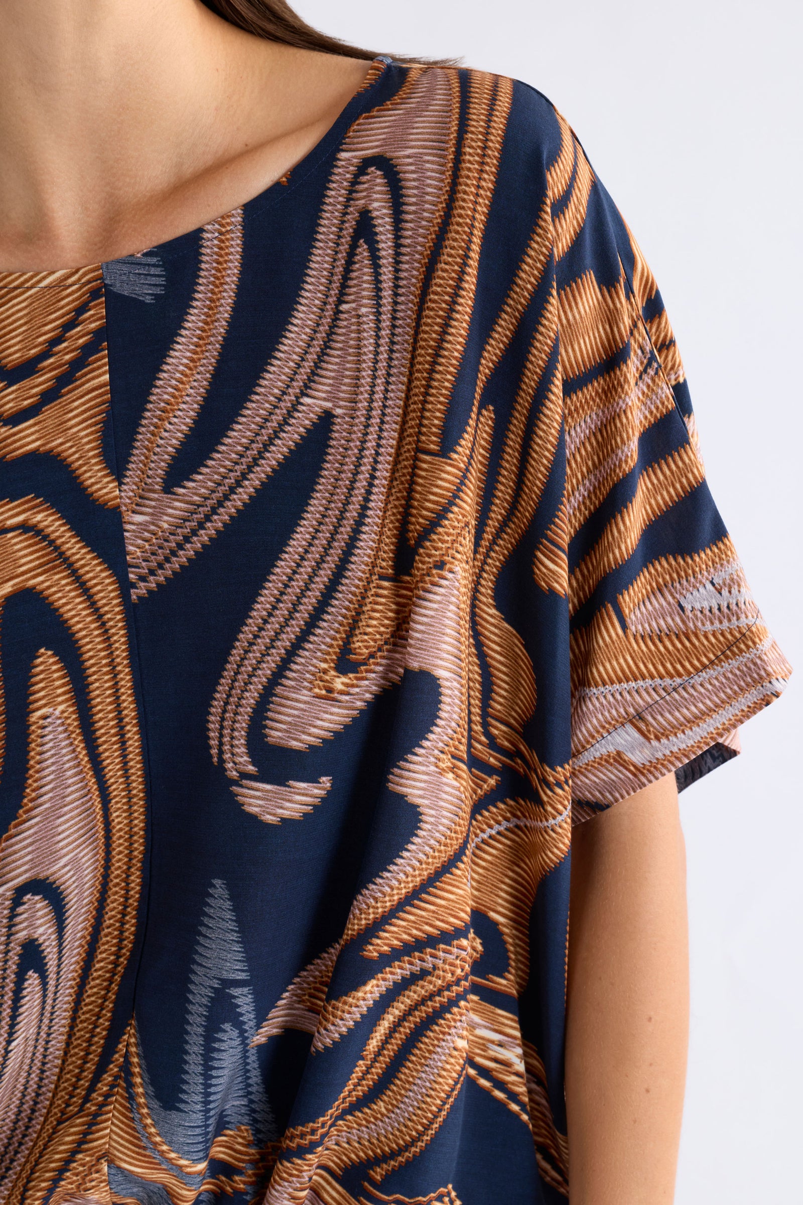 Elk Kleur Top - Brandr Print
