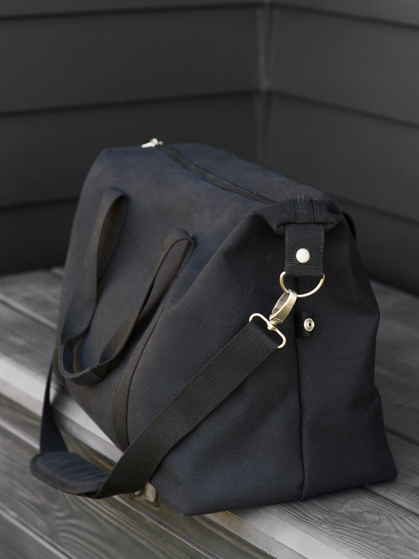Citta Canvas Weekender Bag - Black