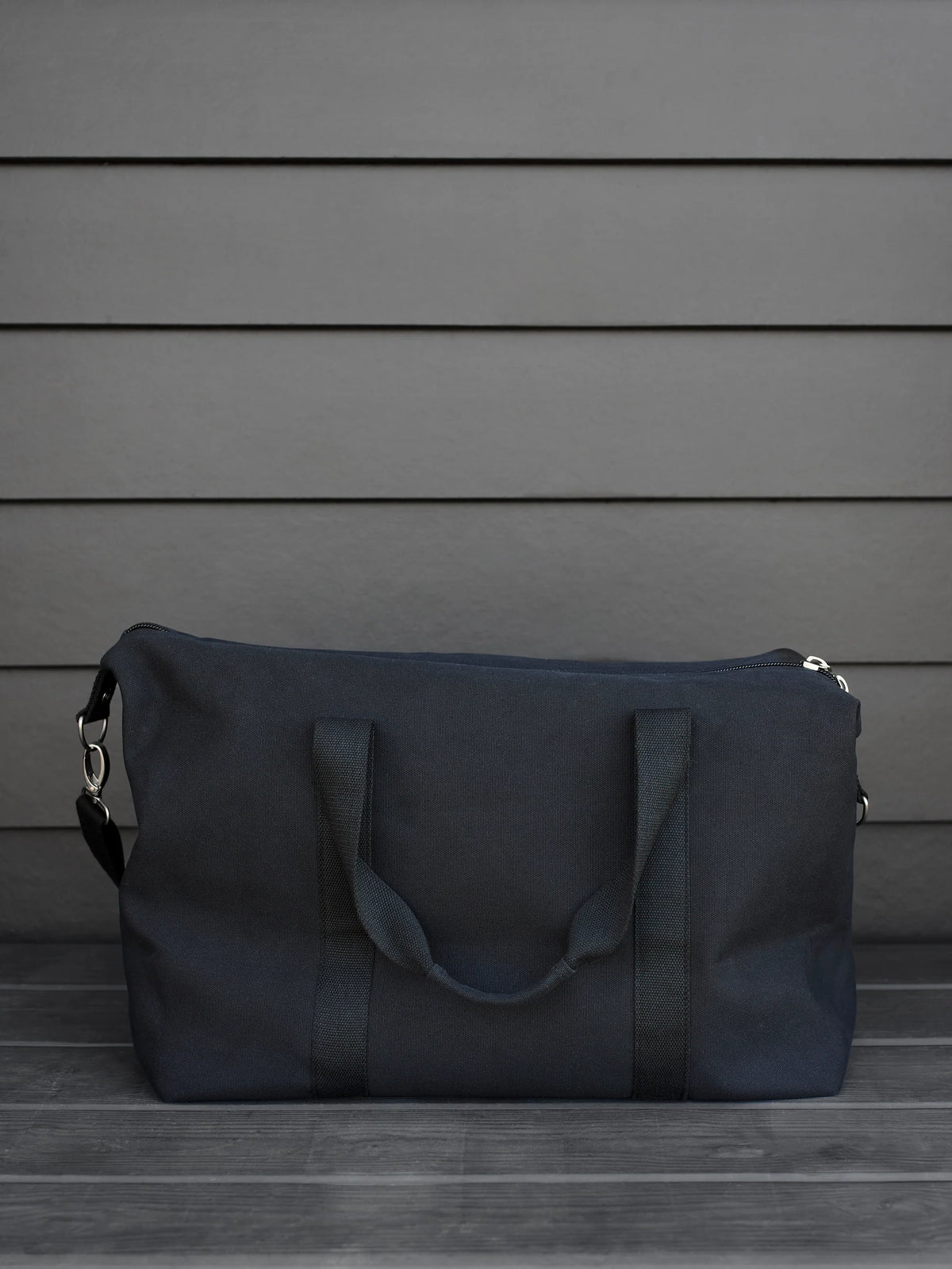 Citta Canvas Weekender Bag - Black