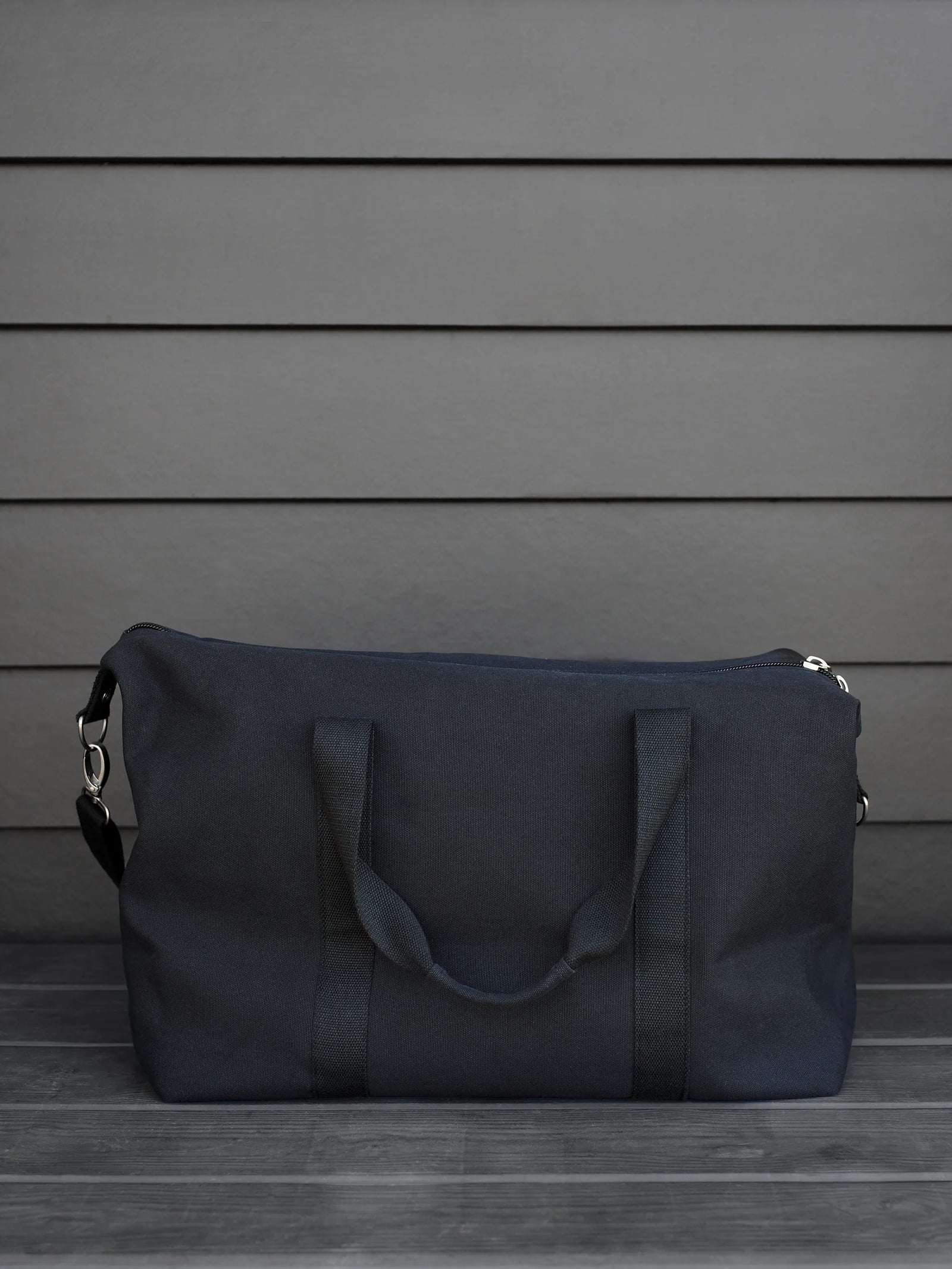 Citta Canvas Weekender Bag - Black