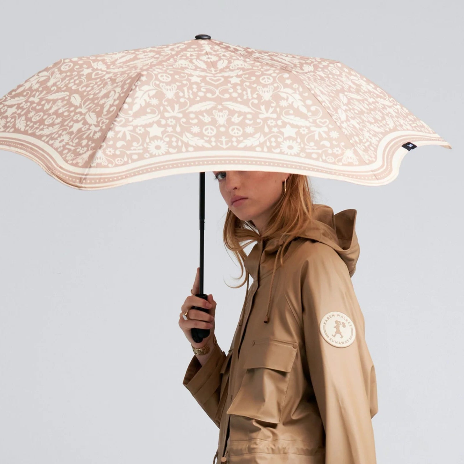 Blunt Metro Umbrella Limited Edition x Karen Walker Filigree