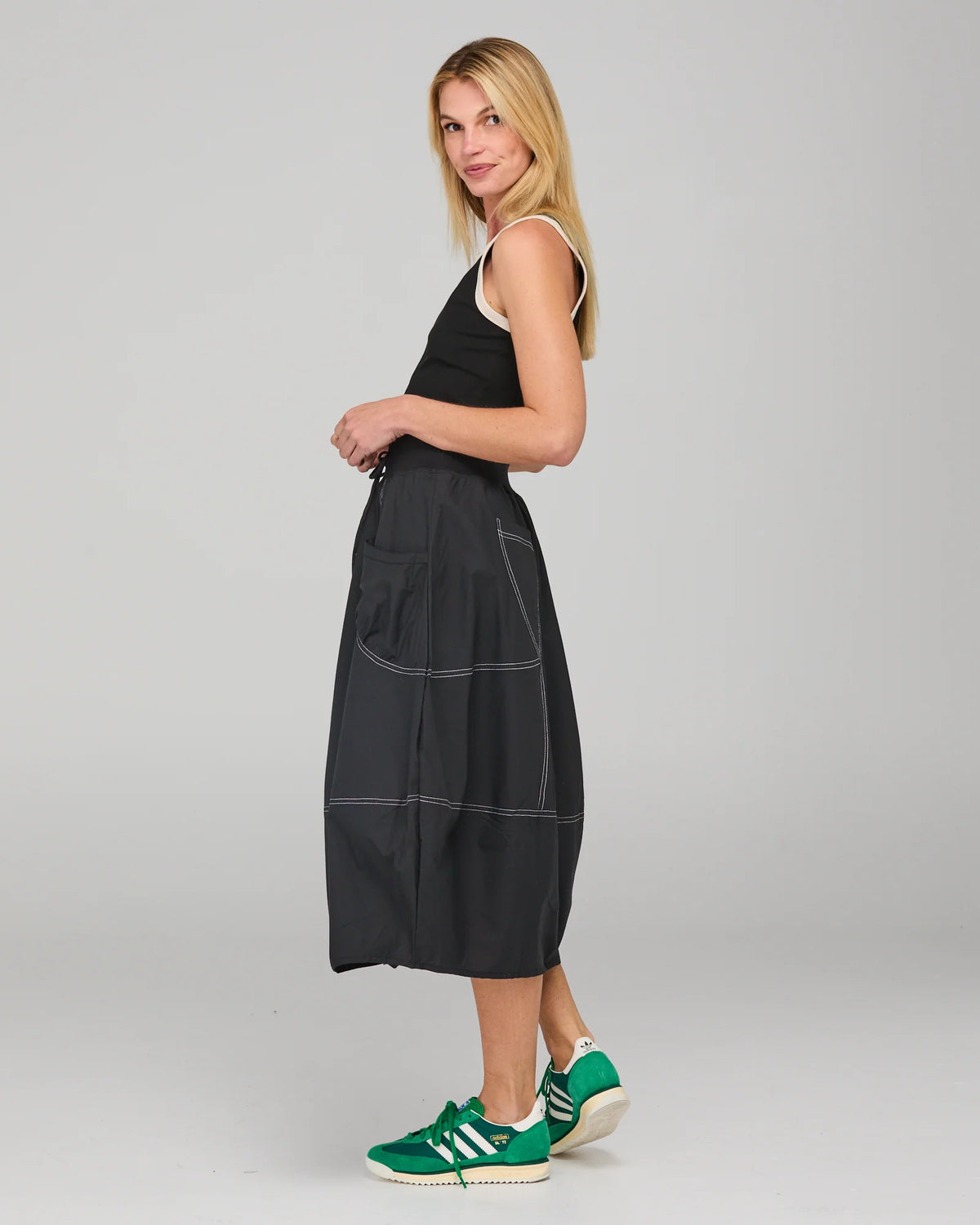 Boom Shankar Guru Skirt - Black/White Stitching