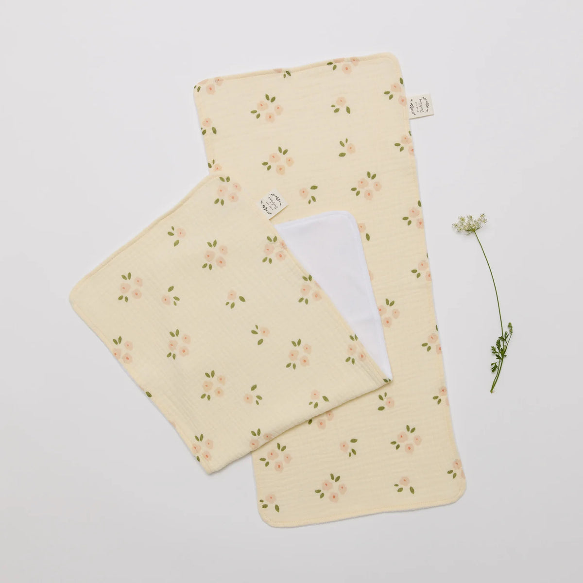 Over The Dandelions Burp Cloths - Daisy S2