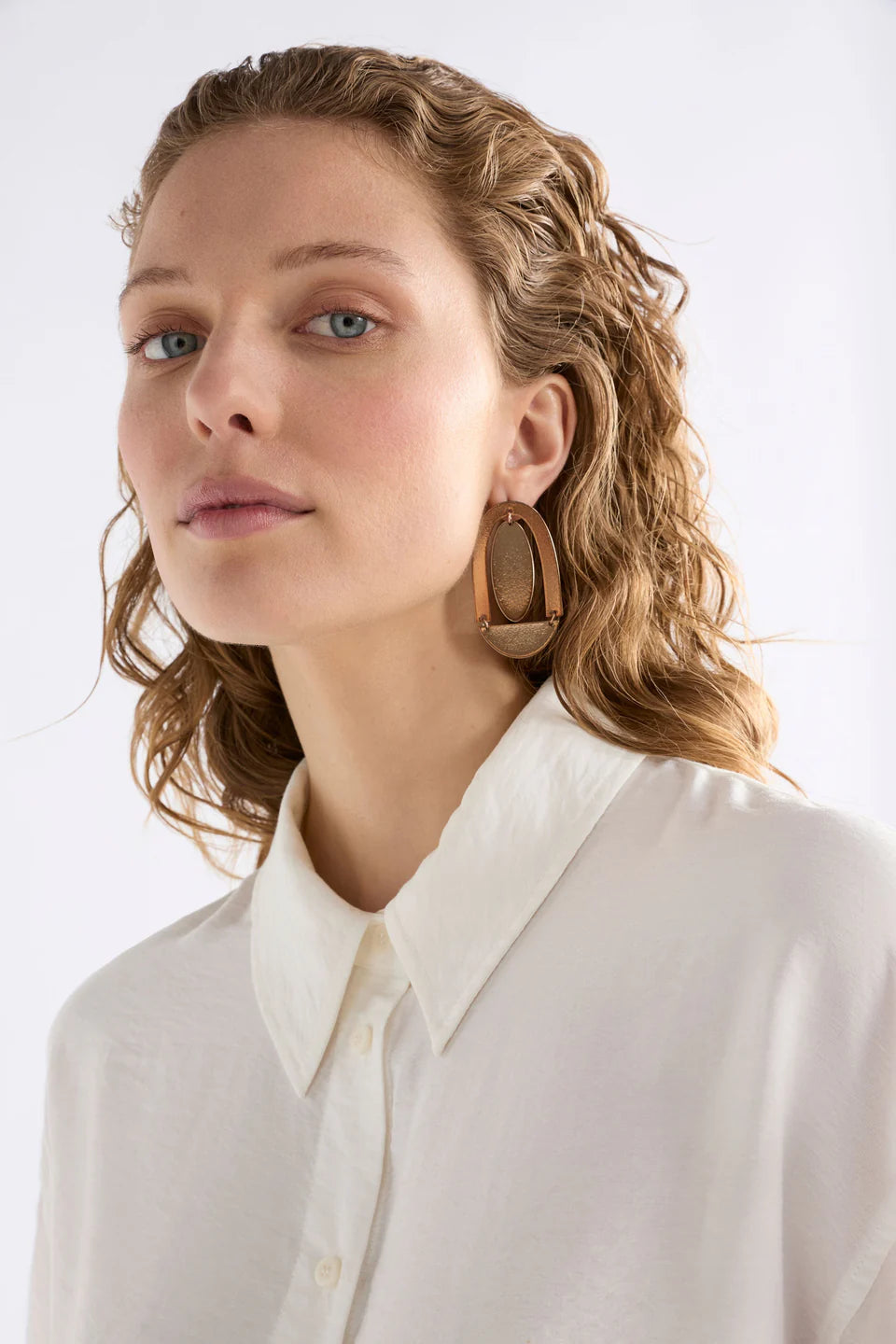 Elk Dadem Drop Earring - Bronze