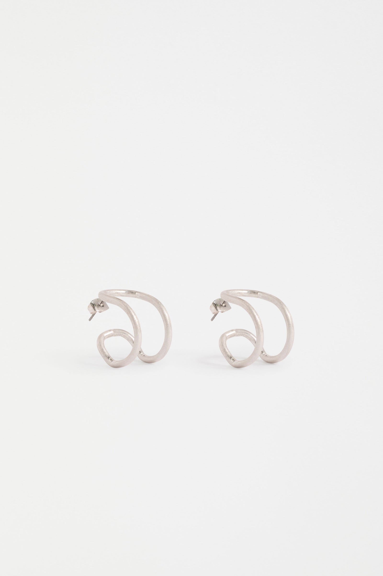 Elk Orden Hoop Earrings - Silver