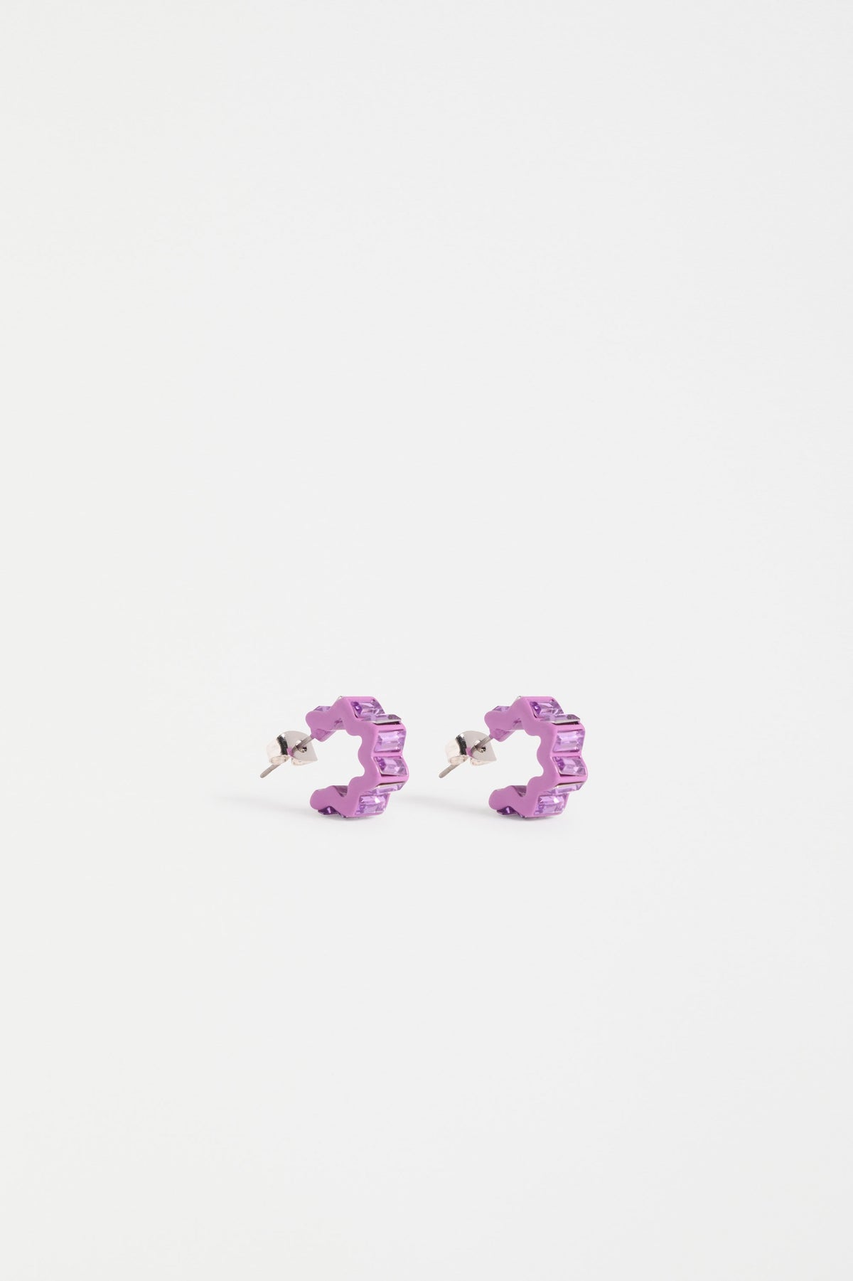 Elk Jolle Mini Hoop Earrings - Violet