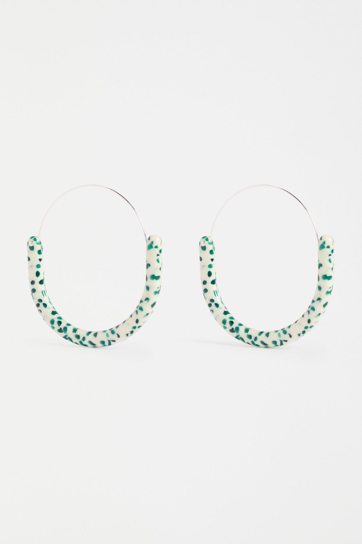 Elk Aki Hoop Earrings - Green Speckle