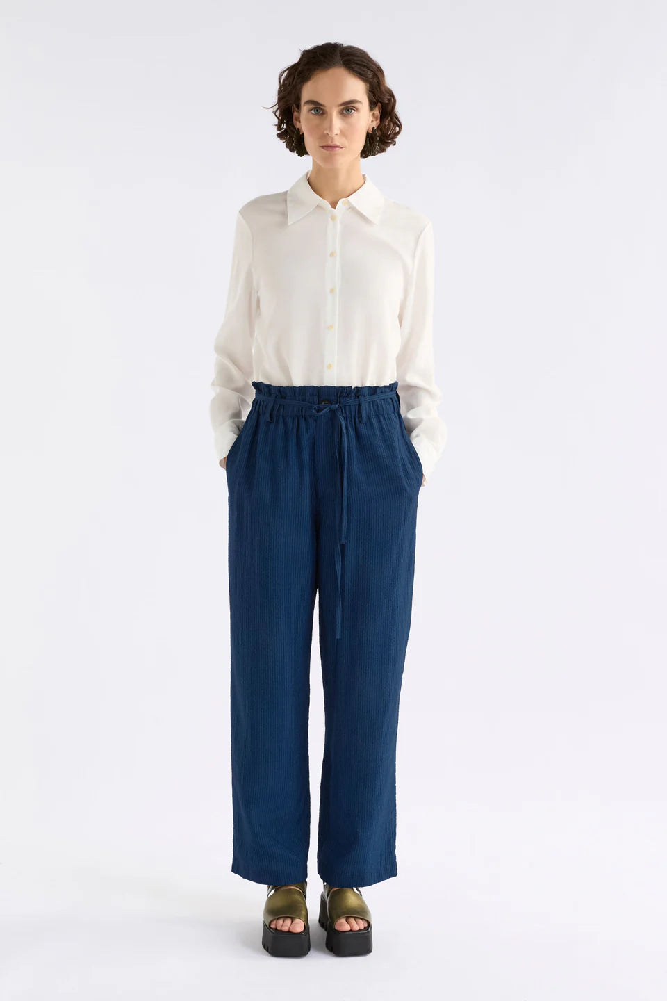 Elk Stolt Pant - Mid Wash