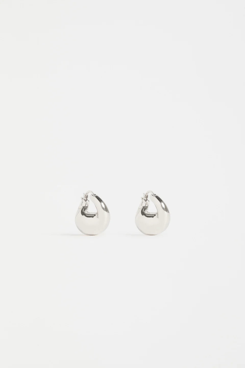 Elk Aisem Mini Hoop Earring - Silver