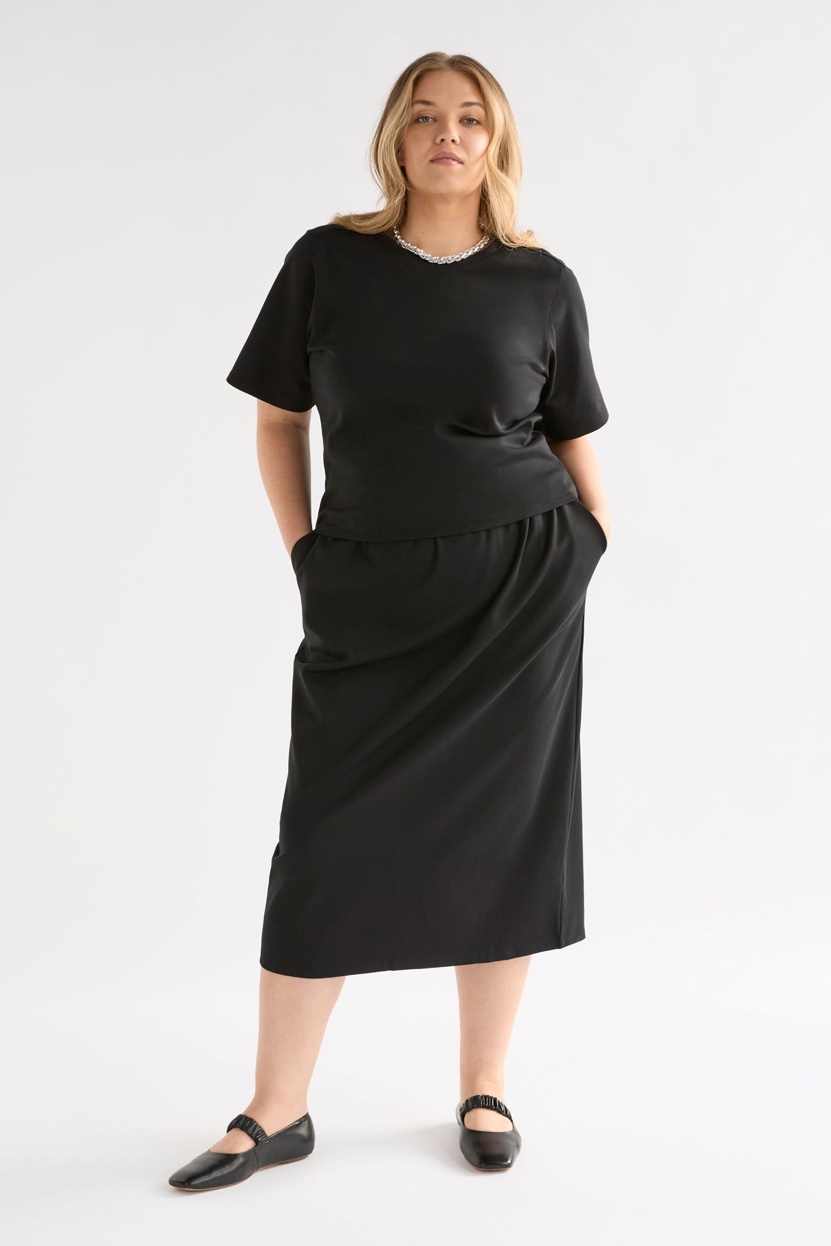 Elk Mana Skirt - Black