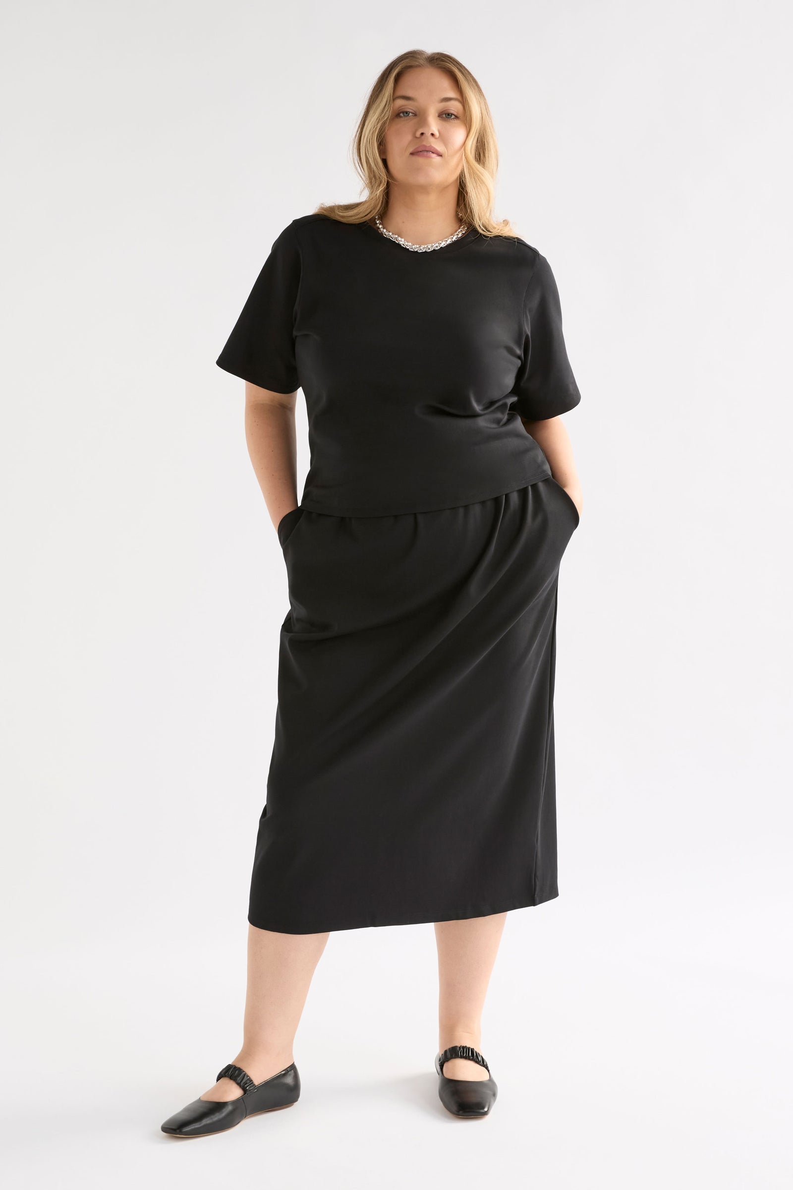 Elk Mana Skirt - Black
