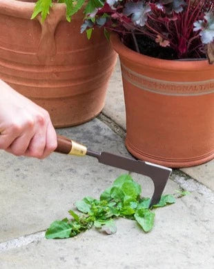 Burgon & Ball National Trust patio Weeding Knife