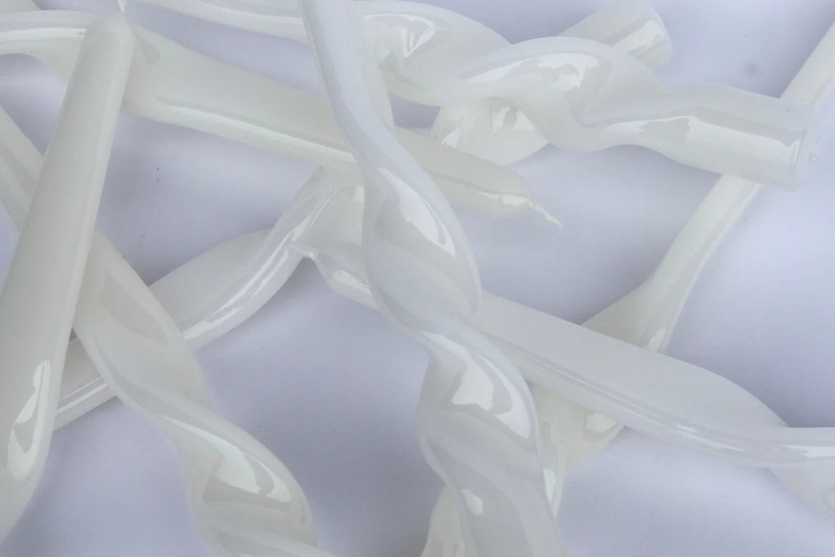 MÆGEN Twist Taper Candles Pack 3 - Ice White
