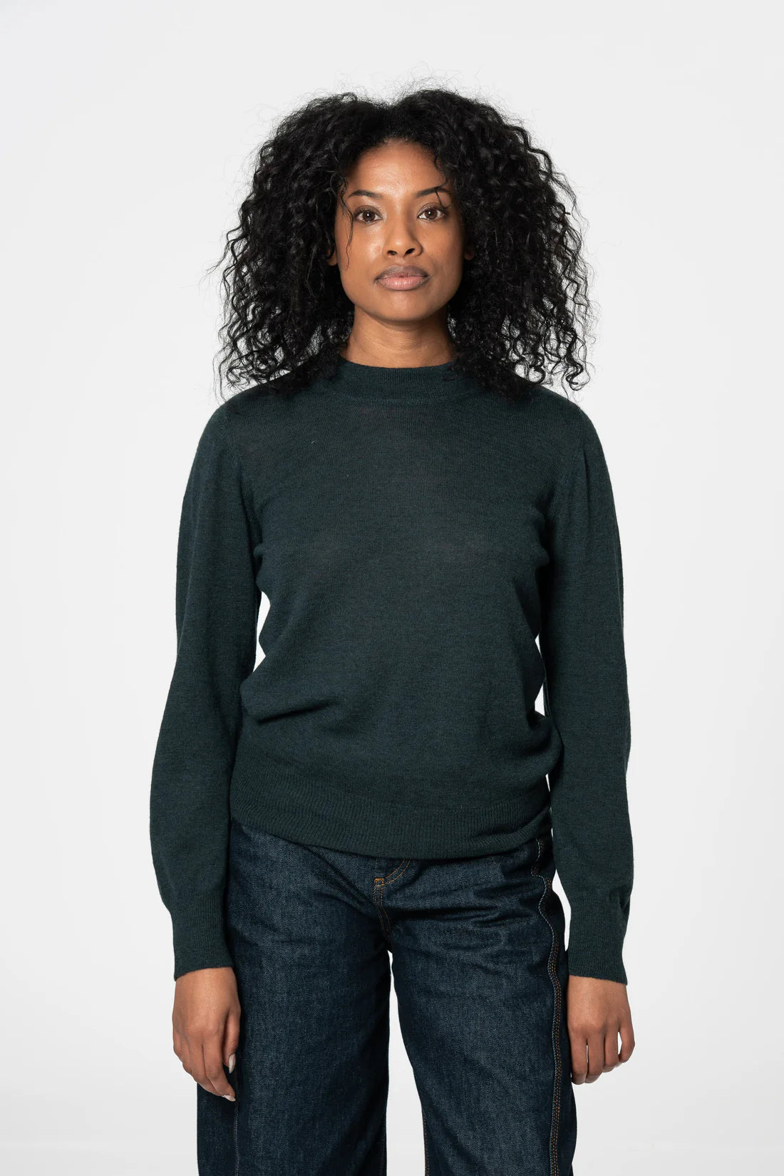 Dinadi Merino O-Neck Sweater - Peacock Green