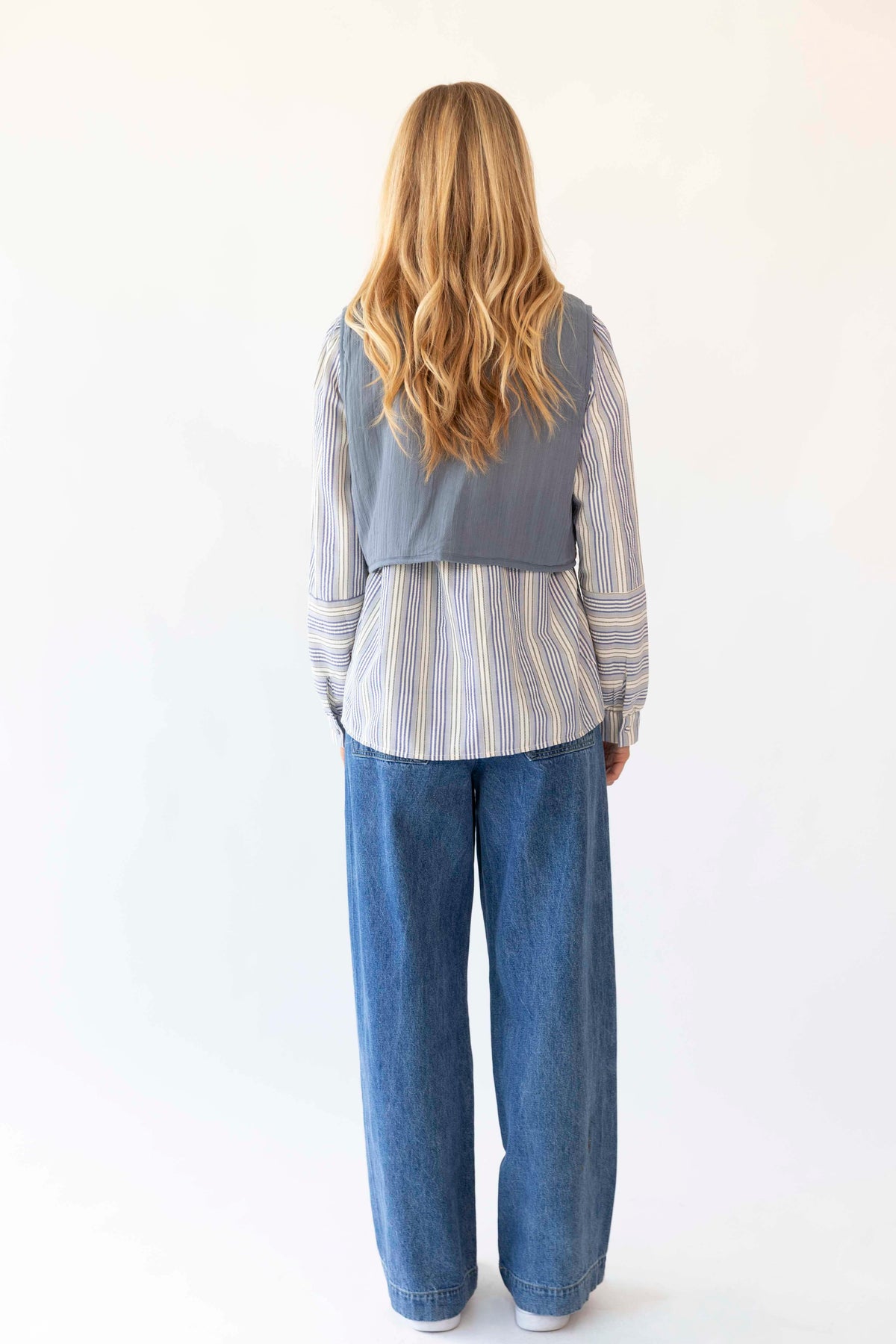 Lollys Laundry Ilsa Vest - Dusty Blue