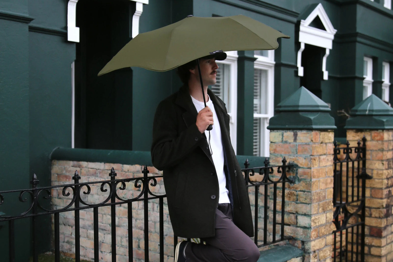 Blunt Metro Umbrella - Pebble
