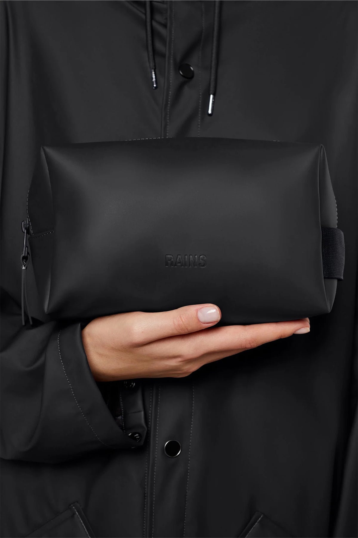 Rains Wash Bag Small - Black 15580