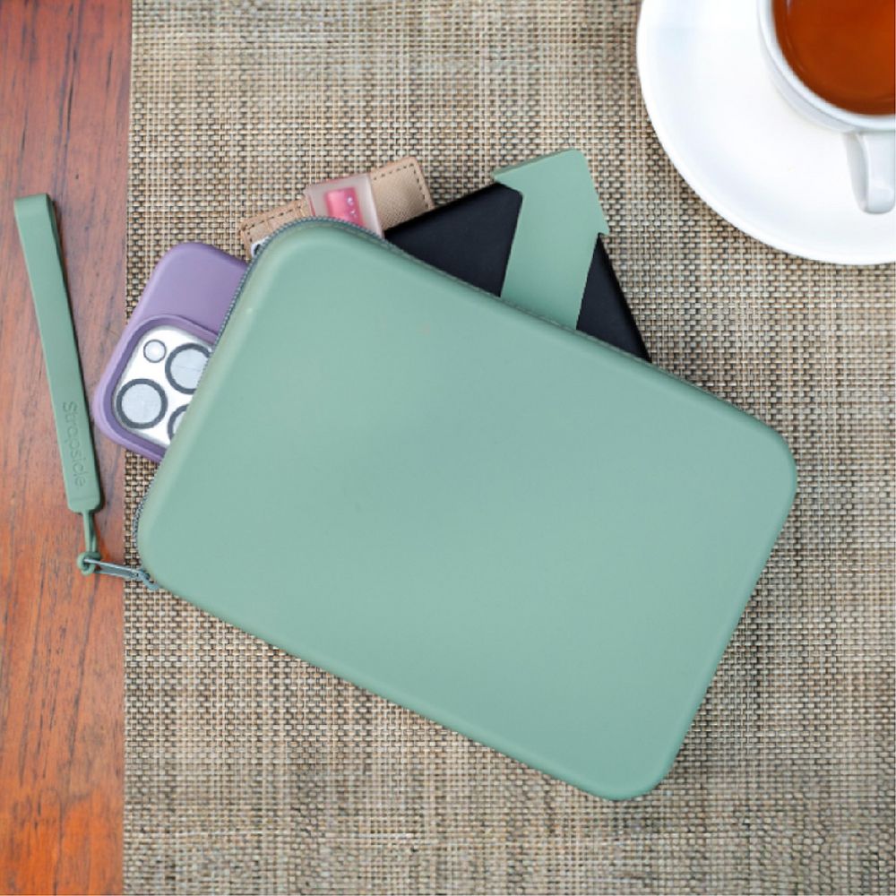 Strapsicle Clutch - Sage