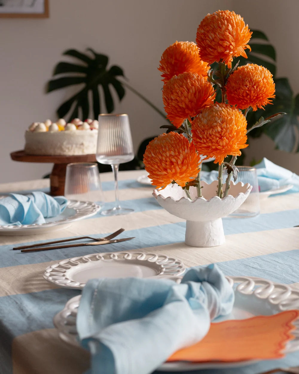 Loco Living Siesta Tablecloth - Poolside