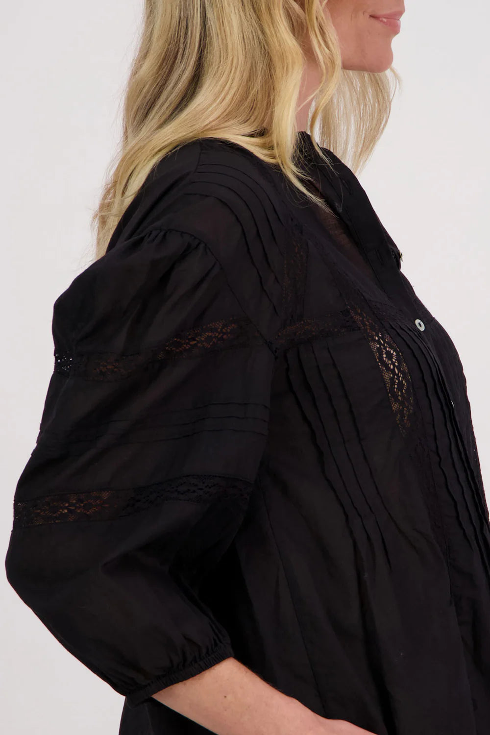 Briarwood Halo Top - Black