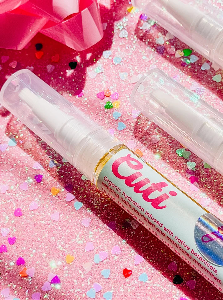 Cuti Cuticle Oil Pen - Candy Cane