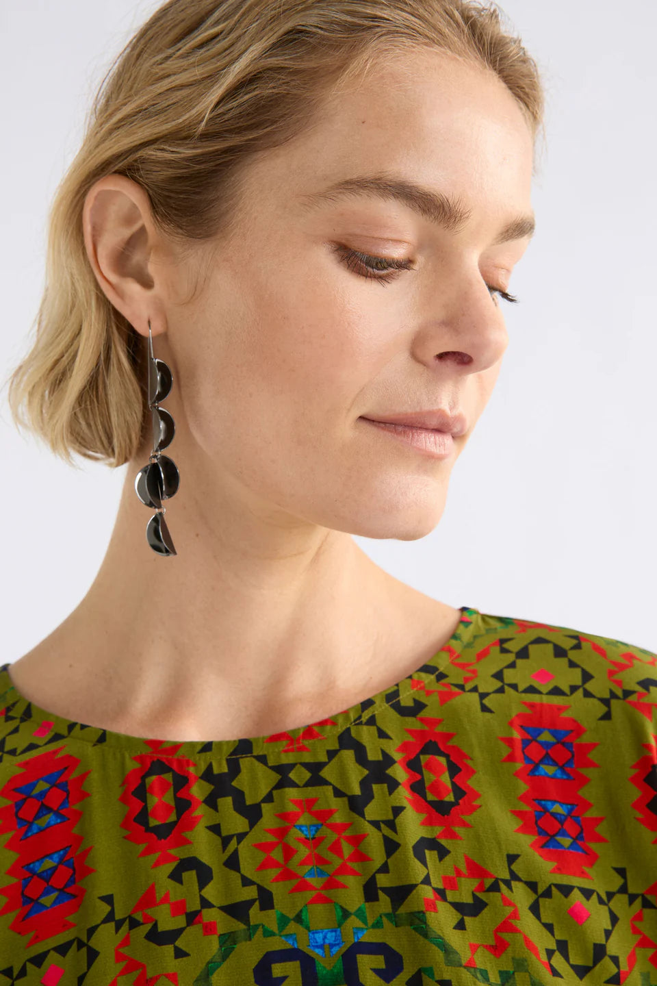 Elk Fossen Drop Earring - Gunmetal