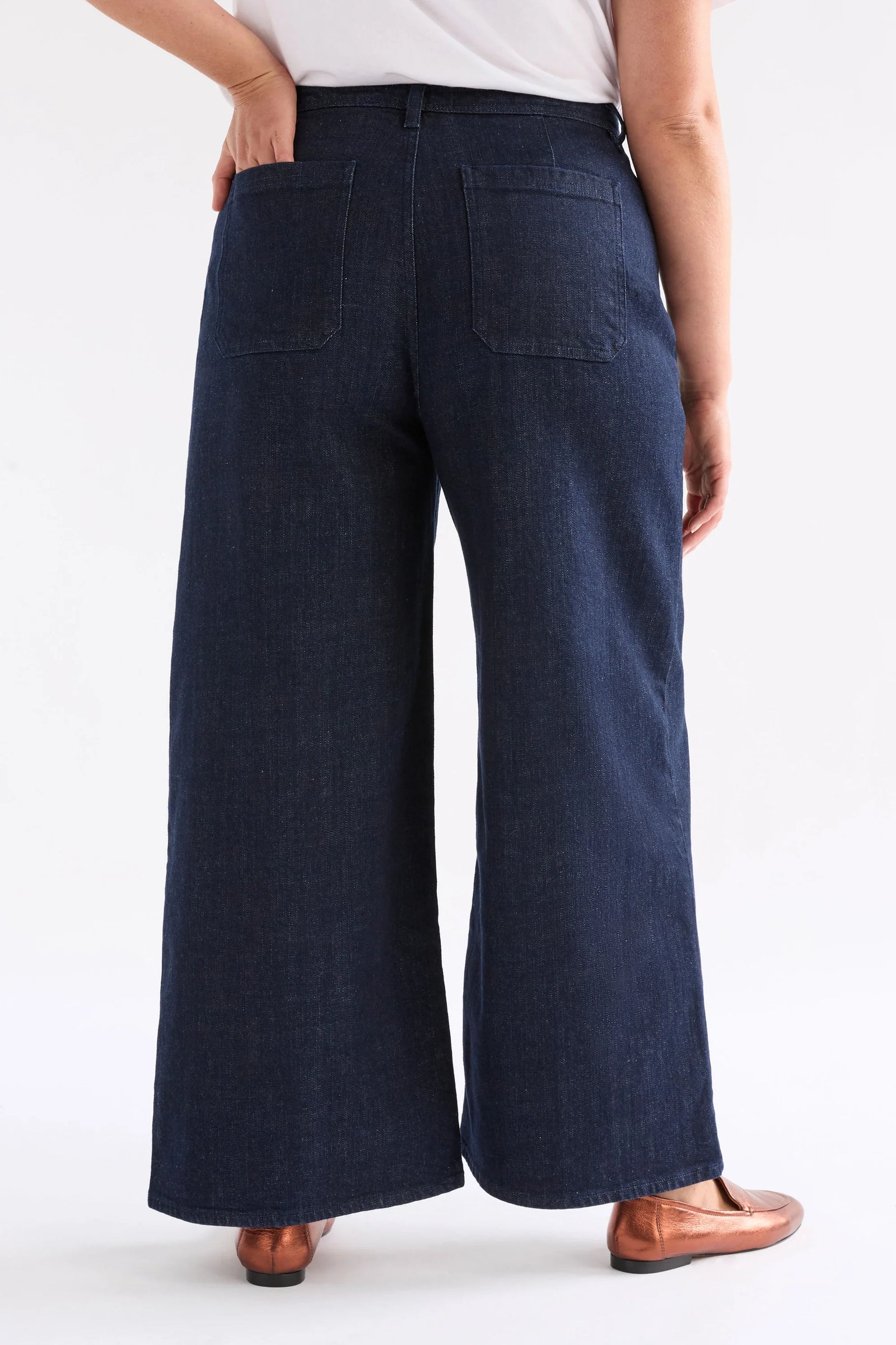 Elk Sondern Jeans - Dark Rinse Wash