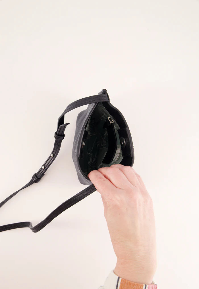 Nancybird Louanne Pouch - Black