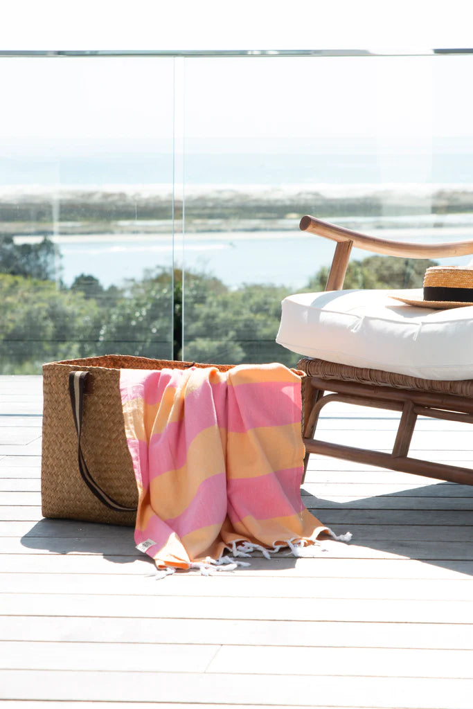 Izzy and Jean Santorini Towel - Melon Pink