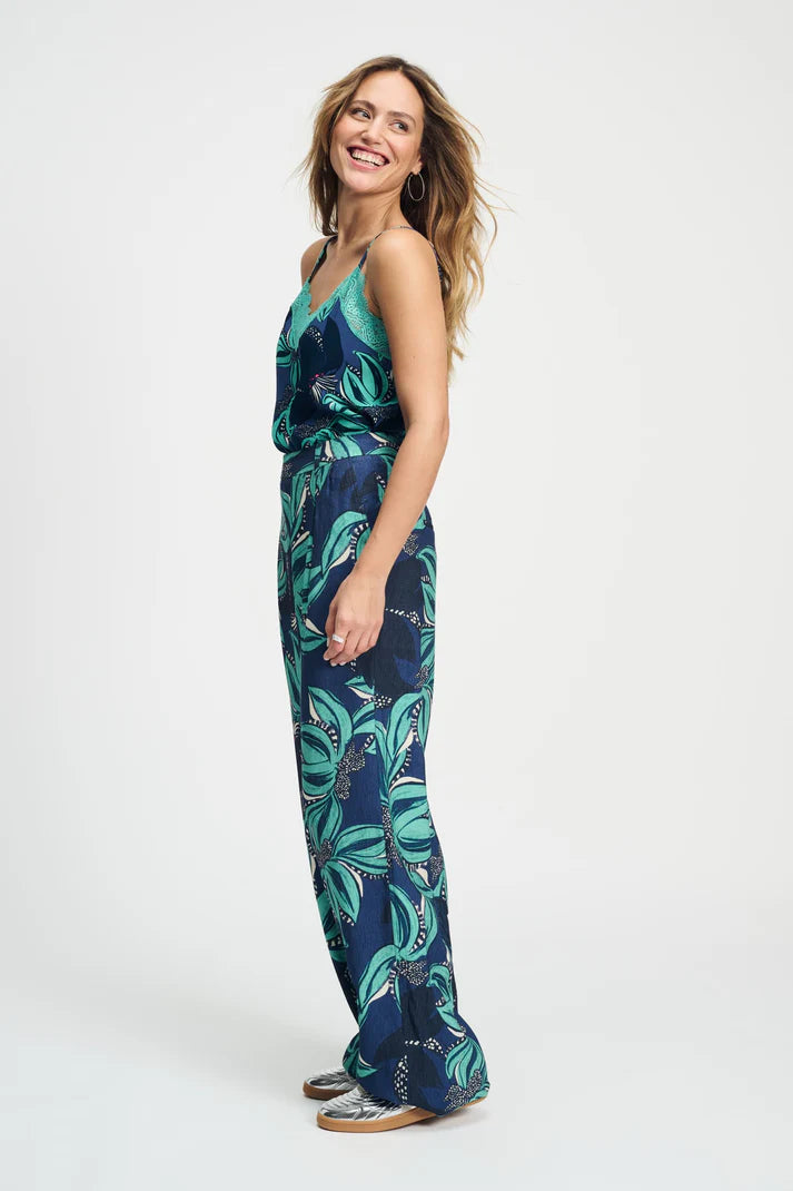 POM Amsterdam Cami Top - Delicacy Green