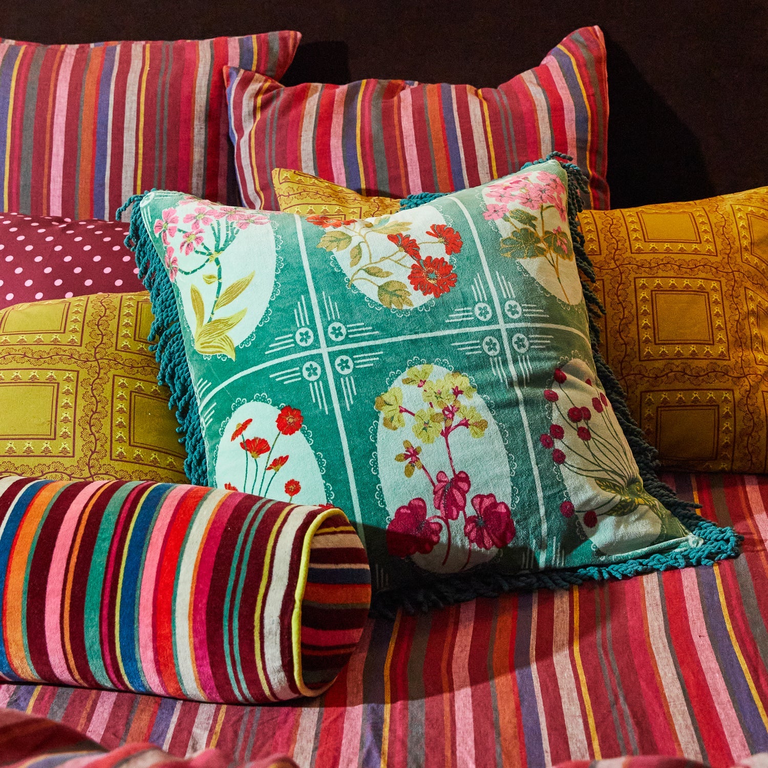 sage_and_clare_gigi_forest_velvet_cushion2