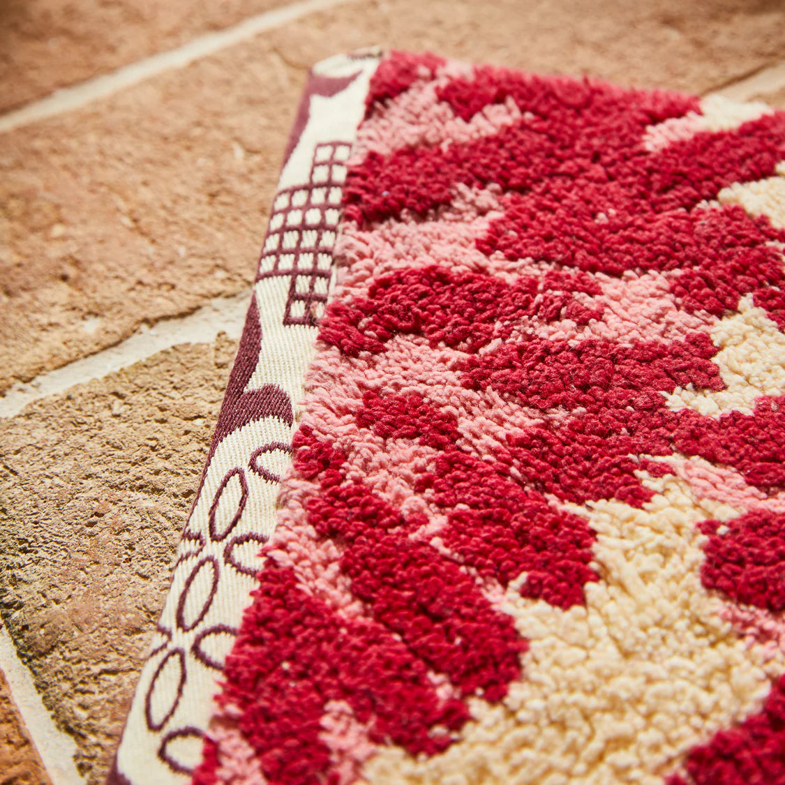 Sage and Clare Isabella Bath Mat - Crimson