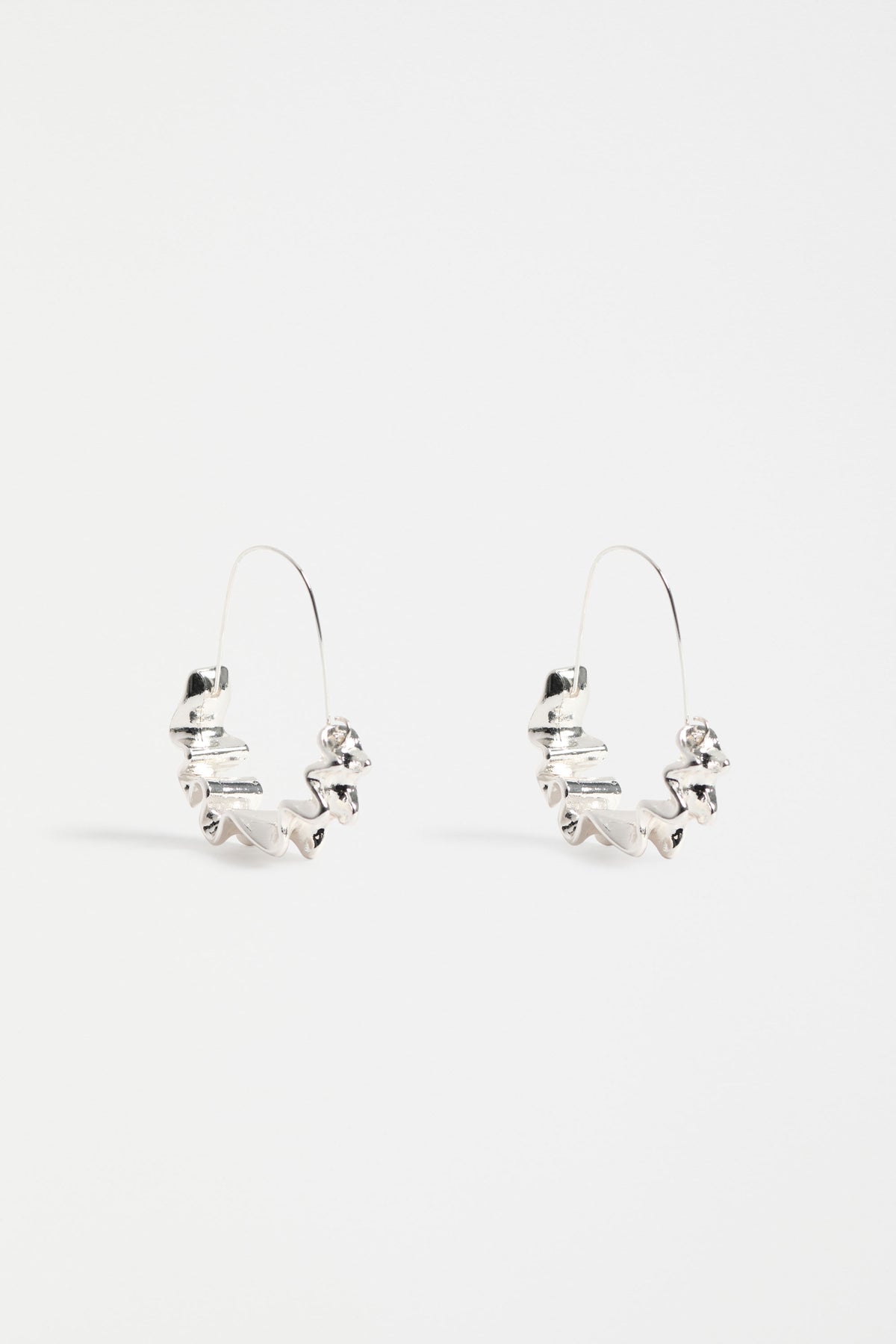 Elk Andel Hoop Earrings -Silver